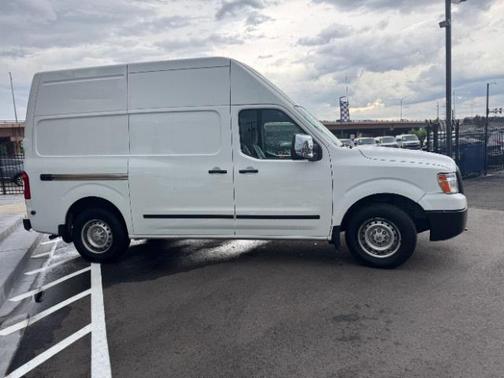 2020 Nissan NV Cargo NV3500 HD S V8