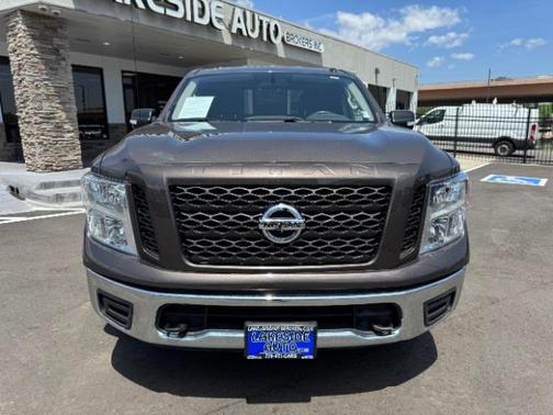 2019 Nissan Titan SV