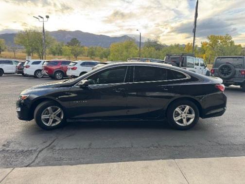2022 Chevrolet Malibu LT