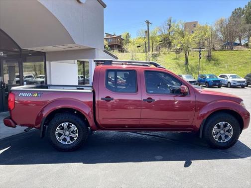 2021 Nissan Frontier PRO-4X