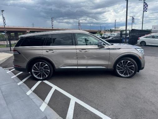 2020 Lincoln Aviator Reserve AWD