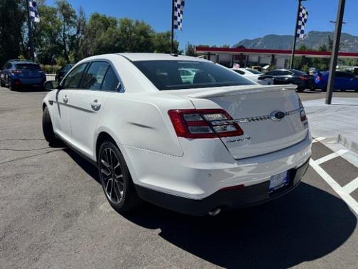 2018 Ford Taurus SHO
