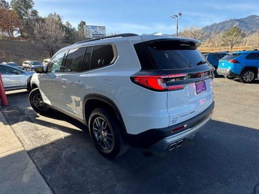 2025 GMC Acadia AWD Elevation