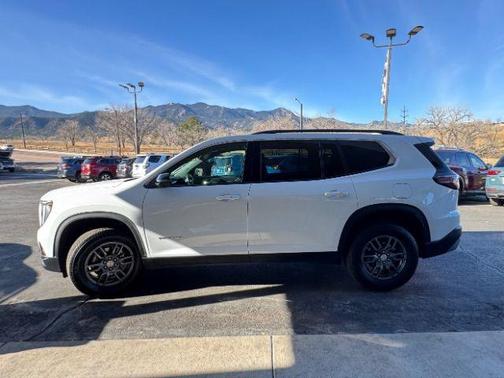 2025 GMC Acadia AWD Elevation