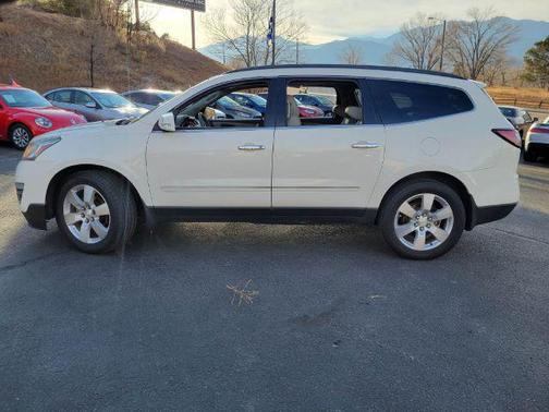 2014 Chevrolet Traverse LTZ