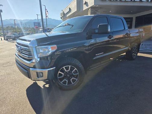 2017 Toyota Tundra SR5