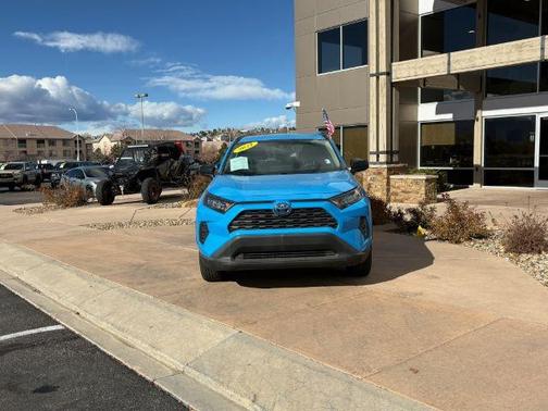 2021 Toyota RAV4 Hybrid LE