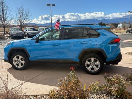 2021 Toyota RAV4 Hybrid LE