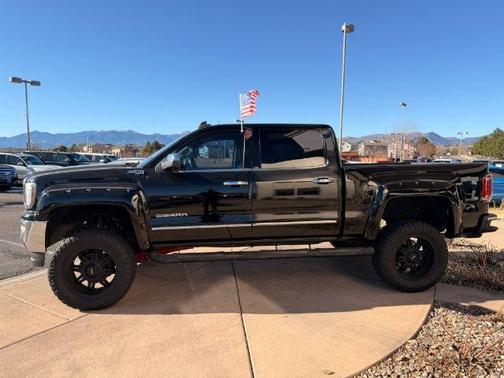 2017 GMC Sierra 1500 SLT