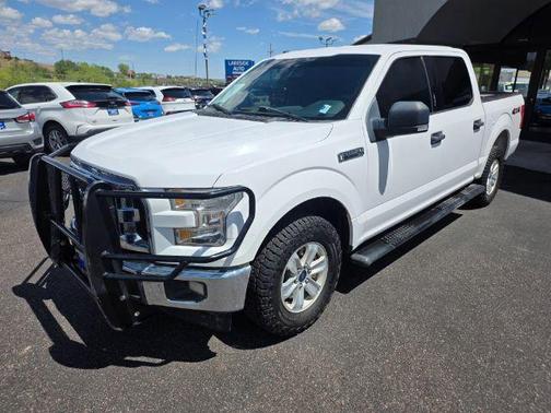 Oxford White 2017 Ford F-150 XLT