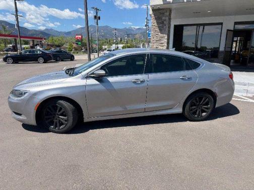 Billet Silver Metallic Clearcoat 2016 Chrysler 200 Limited