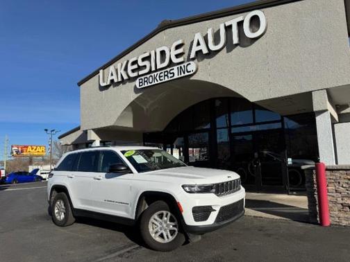2023 Jeep Grand Cherokee Laredo