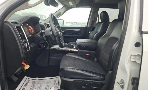 Bright White Clearcoat 2017 RAM 1500 Sport