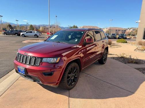 2020 Jeep Grand Cherokee Altitude