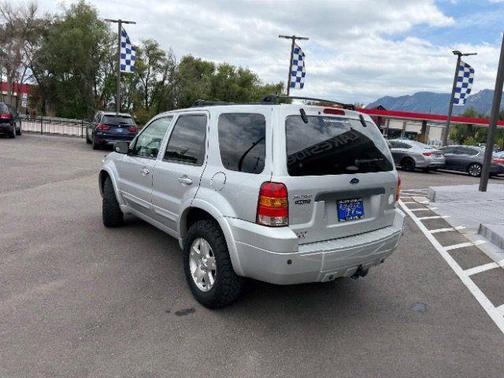 Silver Metallic 2006 Ford Escape Limited