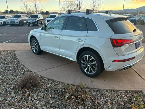 Glacier White 2023 Audi Q5 45 S line Premium Plus