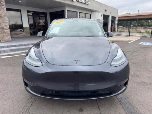 2024 Tesla Model Y Performance Dual Motor All-Wheel Drive