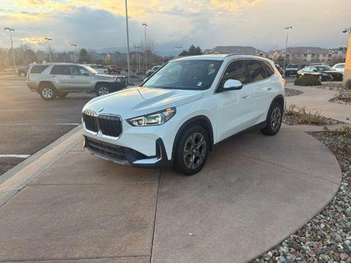 Alpine White 2023 BMW X1 xDrive28i