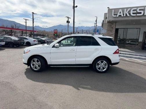 Polar White 2015 Mercedes-Benz M-Class 4MATIC
