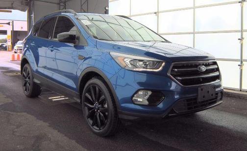 Lightning Blue 2019 Ford Escape SE