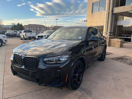 2023 BMW X4 xDrive30i