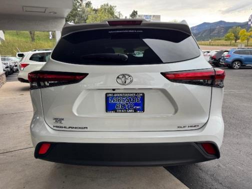 2022 Toyota Highlander XLE