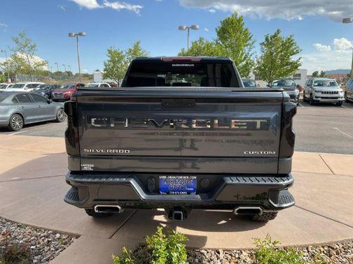 Shadow Gray Metallic 2021 Chevrolet Silverado 1500 Custom Trail Boss