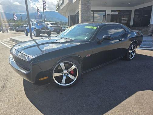2014 Dodge Challenger SRT8