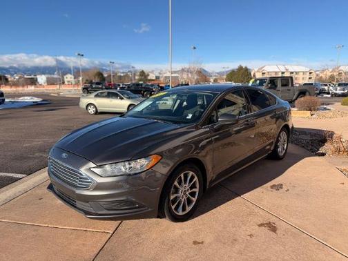 2017 Ford Fusion SE