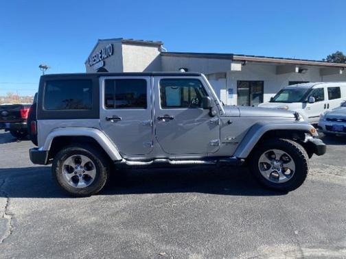 2018 Jeep Wrangler JK Unlimited Sahara