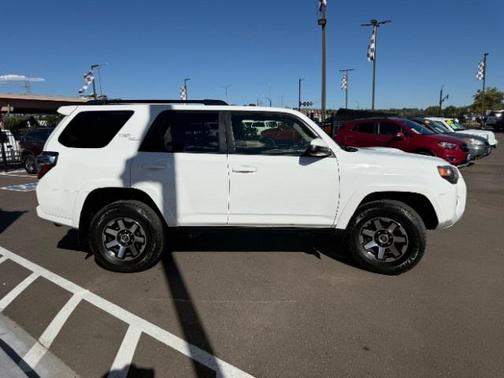 2024 Toyota 4Runner TRD Off Road