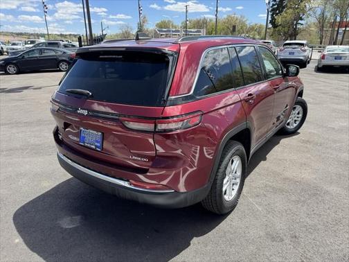 2023 Jeep Grand Cherokee Laredo