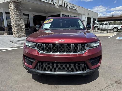 2023 Jeep Grand Cherokee Laredo