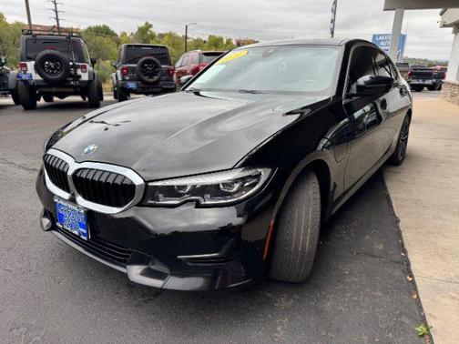 2021 BMW 330e Base