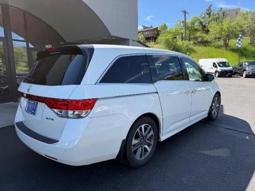 2016 Honda Odyssey Touring Elite