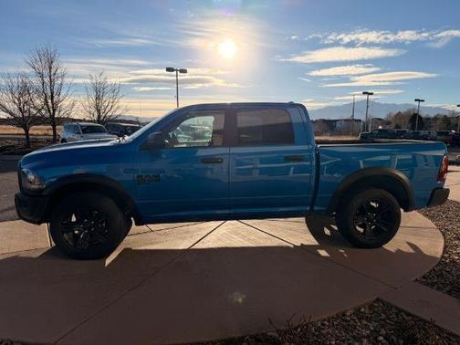 2024 RAM 1500 Classic Warlock Crew Cab 4x4 5'7' Box