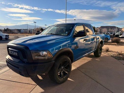 2024 RAM 1500 Classic Warlock Crew Cab 4x4 5'7' Box