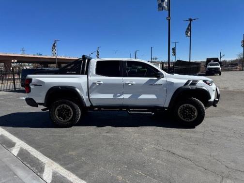 2023 Chevrolet Colorado ZR2