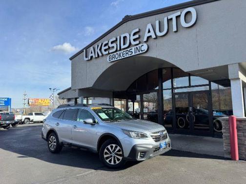 2022 Subaru Outback Premium