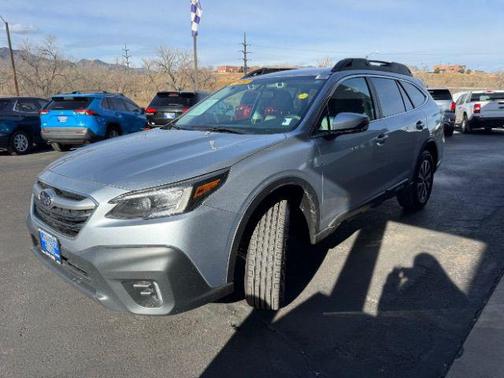 2022 Subaru Outback Premium