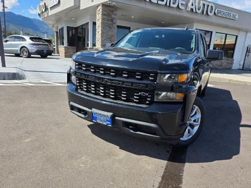 2022 Chevrolet Silverado 1500 Custom