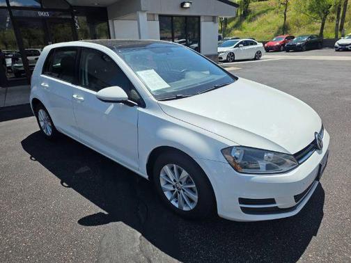 Pure White 2015 Volkswagen Golf Auto TSI S w/Sunroof