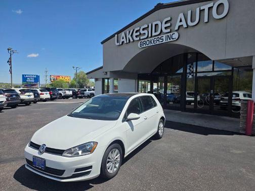 Pure White 2015 Volkswagen Golf Auto TSI S w/Sunroof