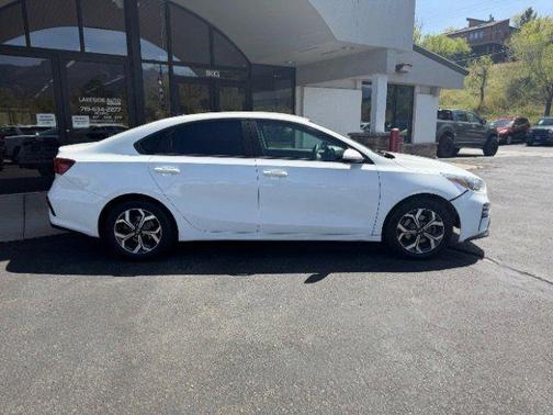 Clear White 2019 Kia Forte LXS