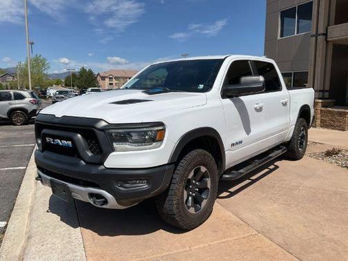 Bright White Clearcoat 2019 RAM 1500 Rebel