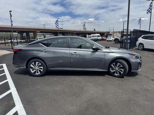 2023 Nissan Altima S FWD