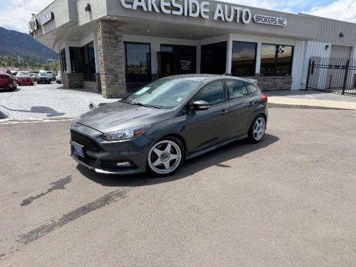 Magnetic 2016 Ford Focus ST