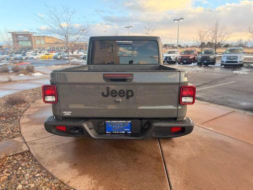 2023 Jeep Gladiator Sport S
