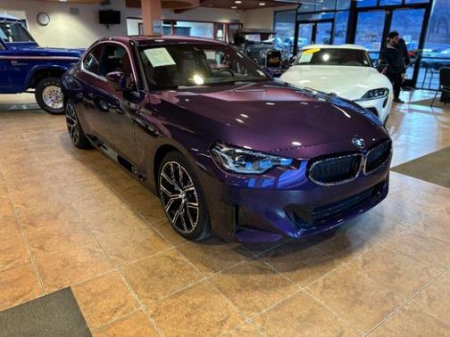 2023 BMW 230 i xDrive