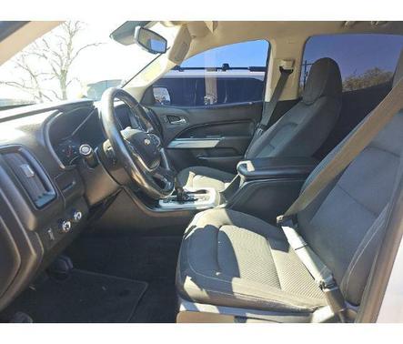 Summit White 2018 Chevrolet Colorado LT